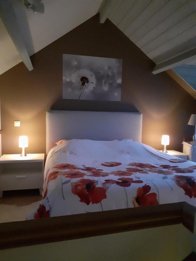 Au Ptit Coquelicot Villa Houyet Exteriör bild